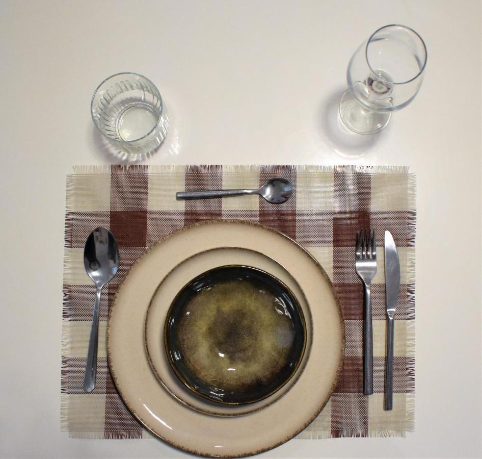 Yes, Yes! Lovely Apartment Good Amenities Budapest Center Eksteriør bilde